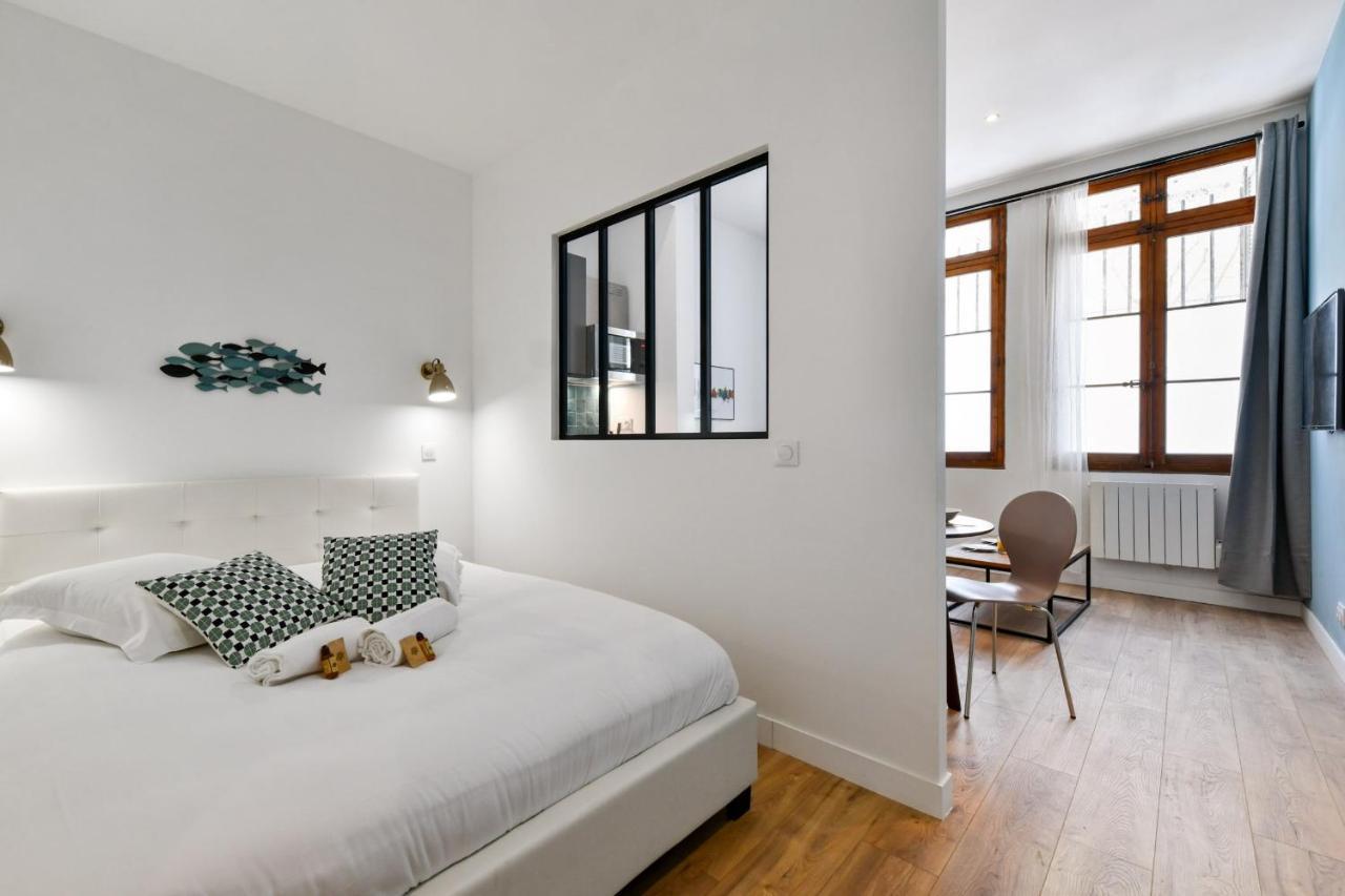 Appartement Cosy Studio 9 Minutes From The Port Away In Marseille - Welkeys Extérieur photo