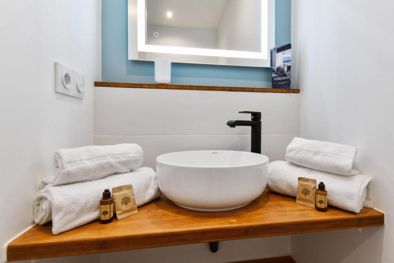 Appartement Cosy Studio 9 Minutes From The Port Away In Marseille - Welkeys Extérieur photo